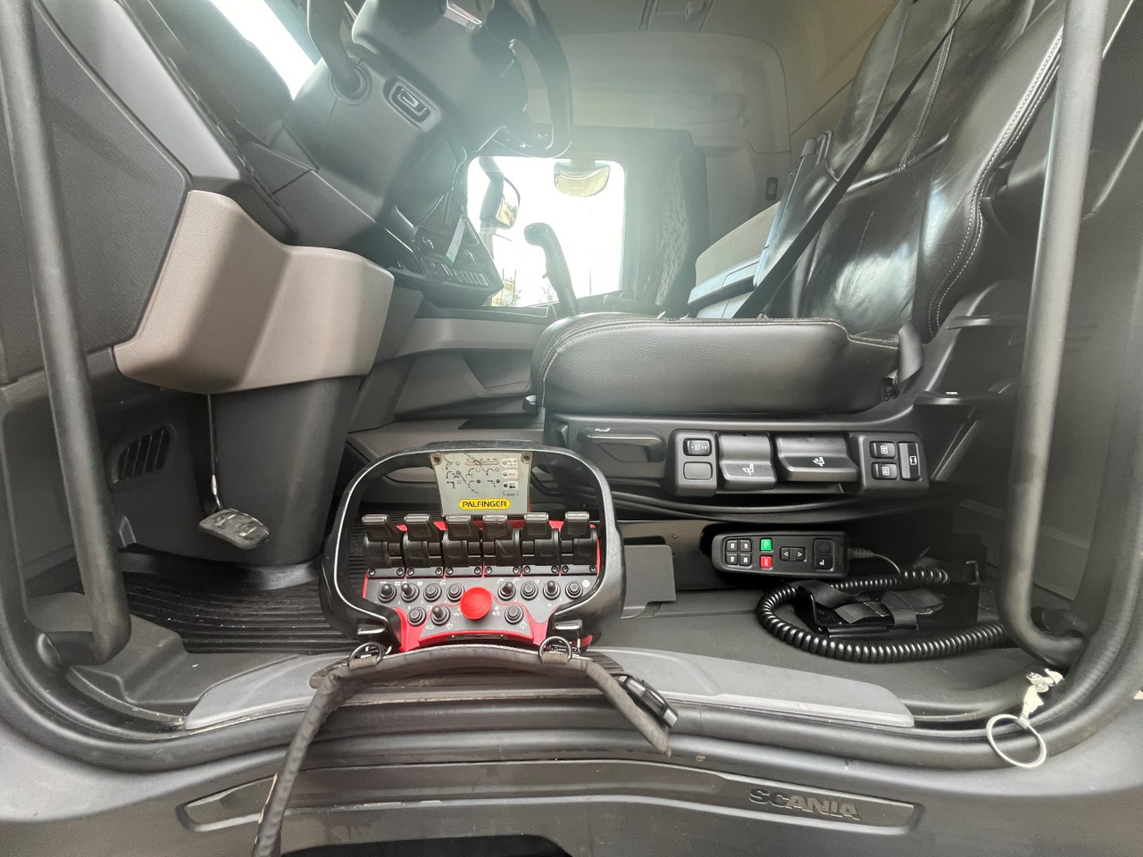 栏板式/ 平板卡车, 起重车 SCANIA R450,  2018, PALFINGER PK 22002 +RC：图17