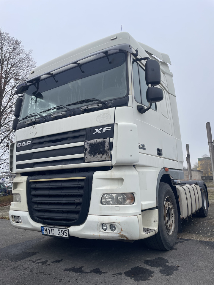 DAF XF105.460 Euro 5 manual gearbox - 牵引车:图1 DAF XF105.460 Euro 5 manual gearbox - 牵引车:图1