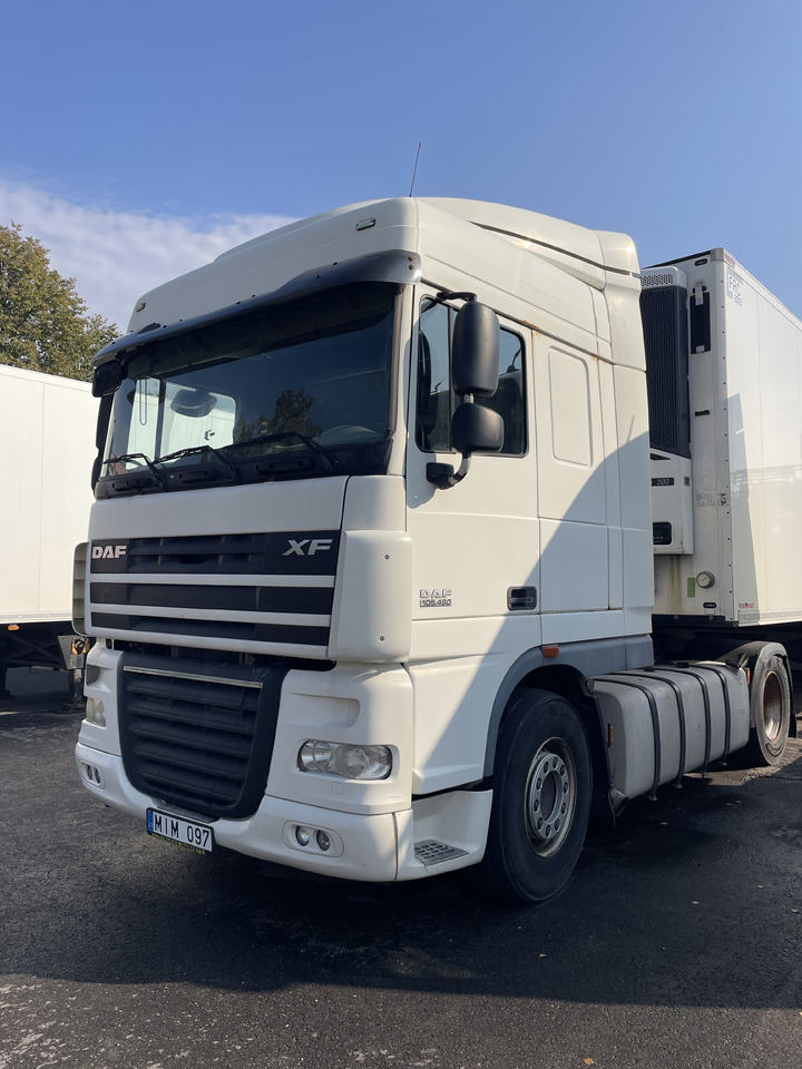 DAF XF105.460 - 牵引车:图2 DAF XF105.460 - 牵引车:图2