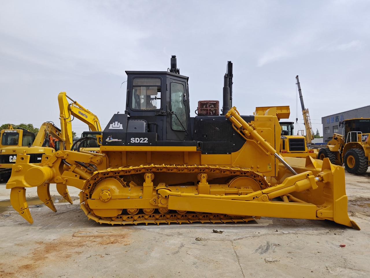 SHANTUI SD22 Dozer - 推土机:图2 SHANTUI SD22 Dozer - 推土机:图2