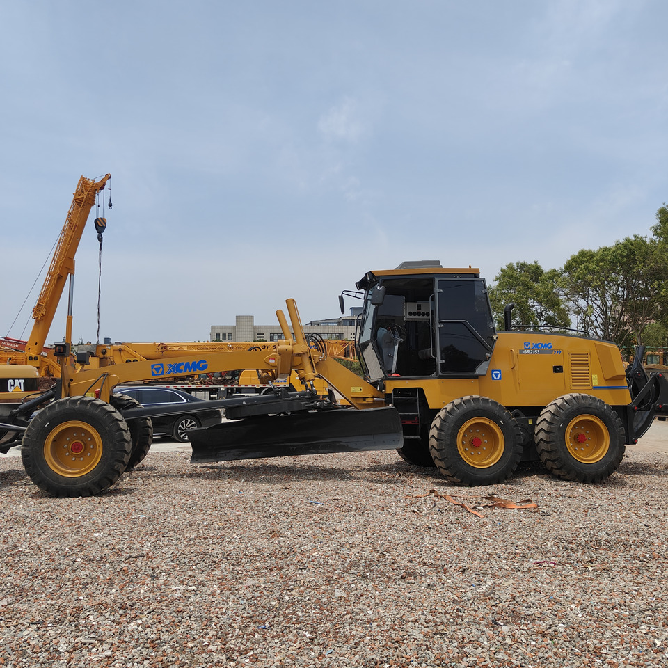 XCMG GR215 GR2153 Motor Grader with Blade - 平路机:图1 XCMG GR215 GR2153 Motor Grader with Blade - 平路机:图1