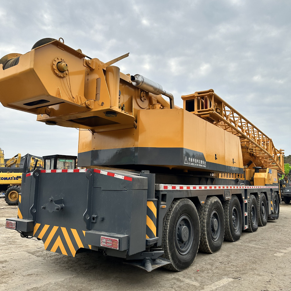 XCMG XCA200 200TON Truck crane - 移动式起重机:图4 XCMG XCA200 200TON Truck crane - 移动式起重机:图4