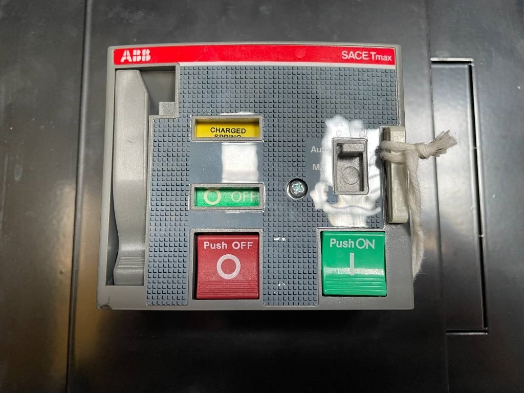 Deutz TCD4.1L4 - 105 kVA Stage V Generator - DPX-19011 - 发电机组:图2 Deutz TCD4.1L4 - 105 kVA Stage V Generator - DPX-19011 - 发电机组:图2