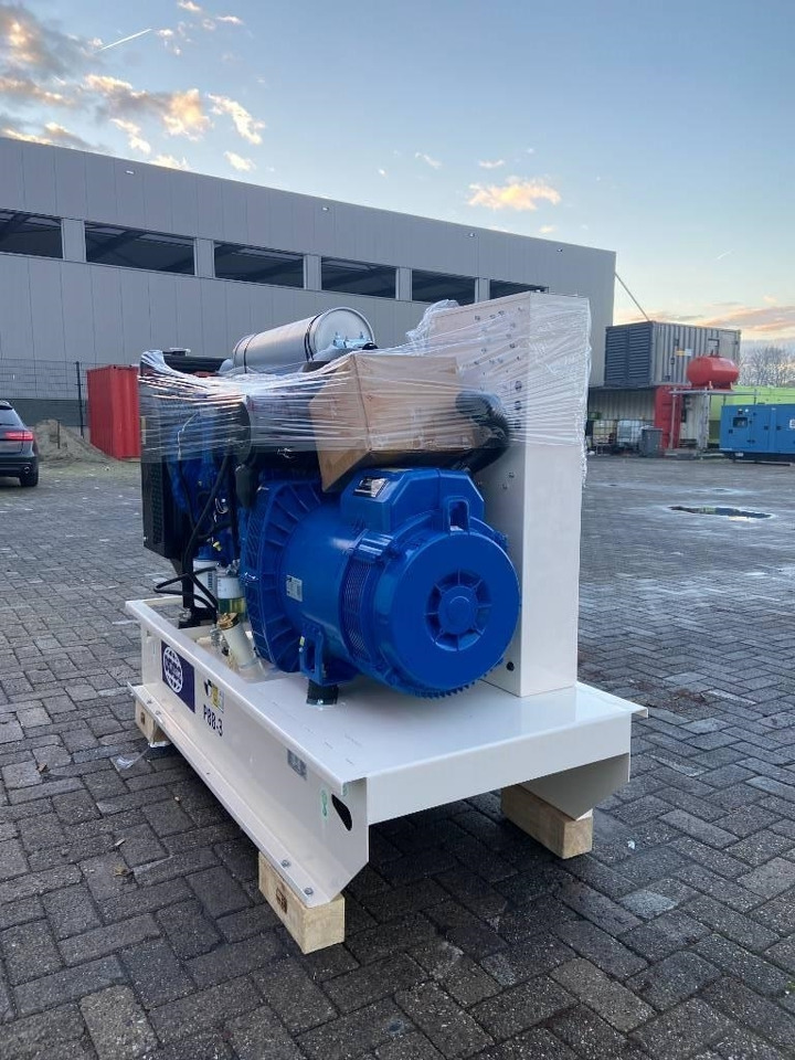 FG Wilson P88-3 - 88 kVA Open Genset - DPX-16007-O - 发电机组:图2 FG Wilson P88-3 - 88 kVA Open Genset - DPX-16007-O - 发电机组:图2