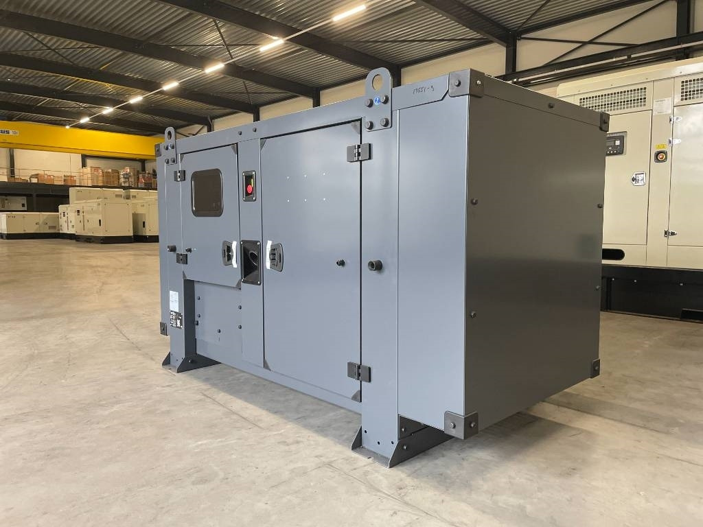 Iveco NEF45SM3 - 85 kVA Generator - DPX-17551 - 发电机组:图5 Iveco NEF45SM3 - 85 kVA Generator - DPX-17551 - 发电机组:图5