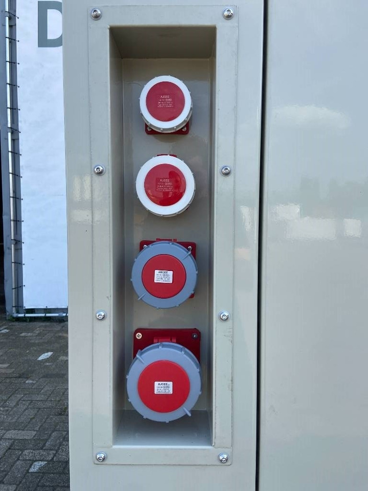 新的 发电机组 Perkins 4006-23TAG2A - 825 kVA Generator - DPX-19817:图9 新的 发电机组 Perkins 4006-23TAG2A - 825 kVA Generator - DPX-19817:图9