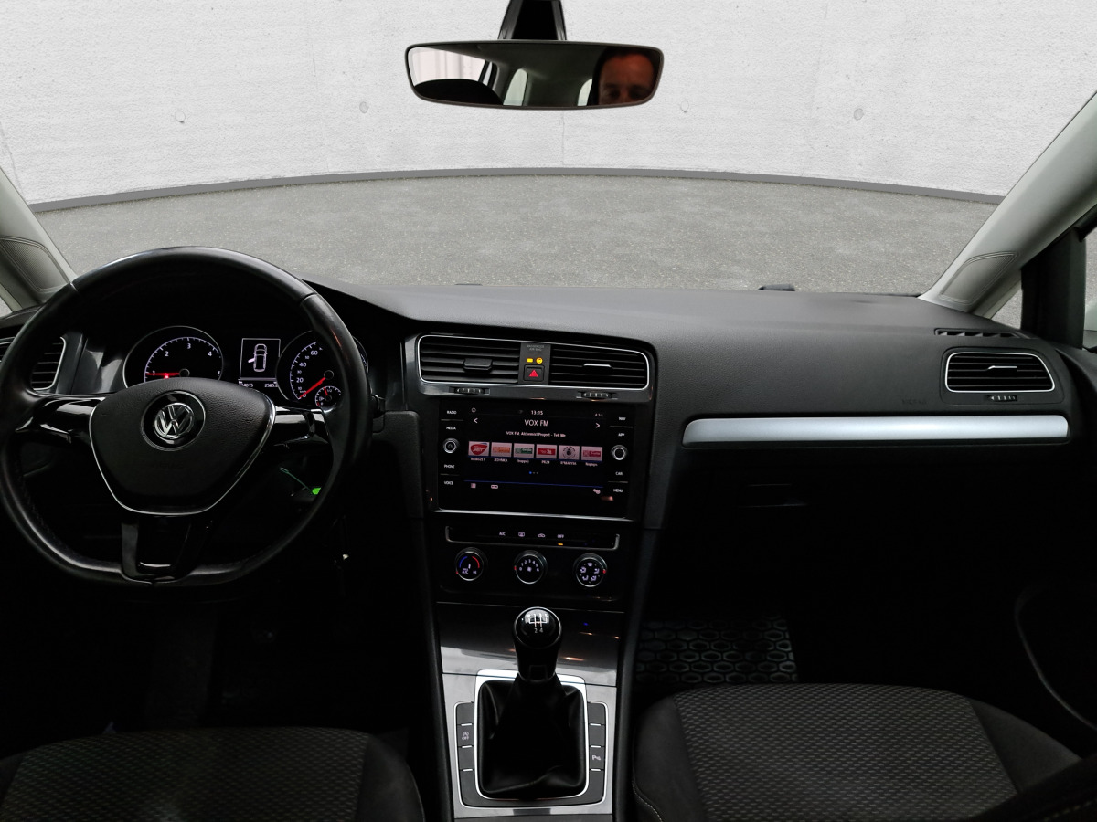 汽车 VOLKSWAGEN GOLF KOMBI：图10