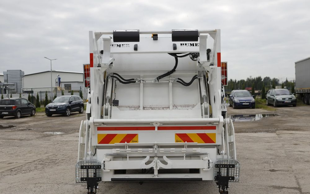 FUSO Canter 9C18 Śmieciarka - 垃圾车:图2 FUSO Canter 9C18 Śmieciarka - 垃圾车:图2