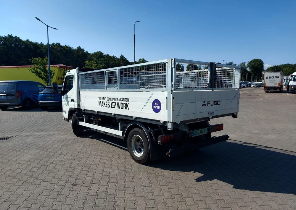 FUSO eCanter 4C15 Wywrotka Selektywna zbiórka - 垃圾车:图4 FUSO eCanter 4C15 Wywrotka Selektywna zbiórka - 垃圾车:图4