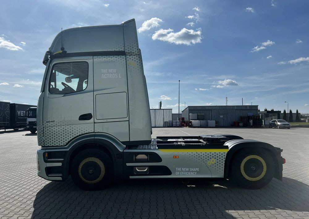 Mercedes-Benz Actros 1848 LS - 牵引车:图3 Mercedes-Benz Actros 1848 LS - 牵引车:图3