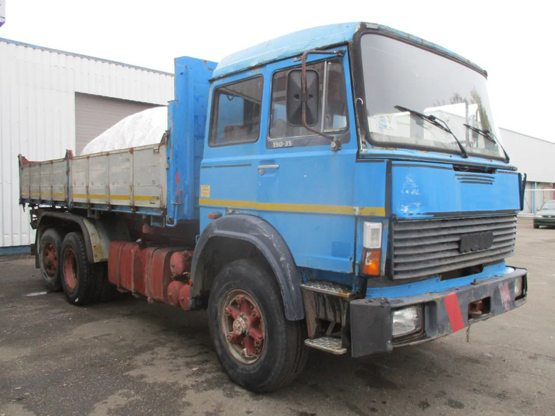 Iveco Turbostar 190-30 , Manual , V8 , 3 way tipper , Spring suspension , 6x2 - 翻斗车:图4 Iveco Turbostar 190-30 , Manual , V8 , 3 way tipper , Spring suspension , 6x2 - 翻斗车:图4