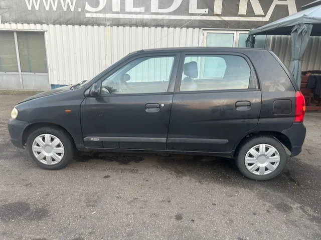 Suzuki Alto 1.0 - 16V , 5 drs. , Handel / export - 掀背车:图2 Suzuki Alto 1.0 - 16V , 5 drs. , Handel / export - 掀背车:图2