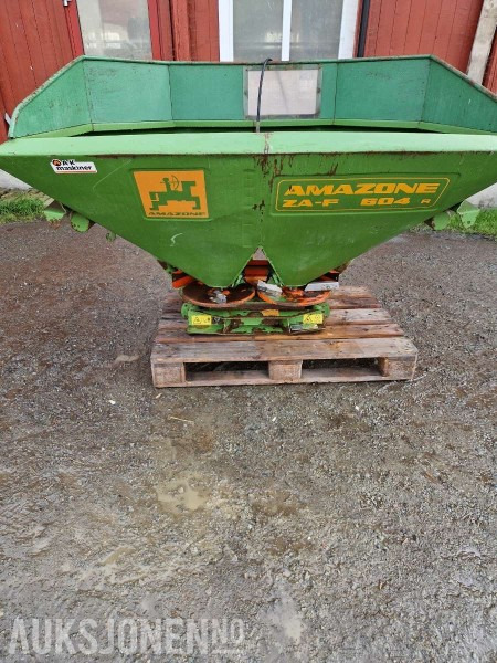 1900 Gjødselspreder m/aksling - 农业机械:图1 1900 Gjødselspreder m/aksling - 农业机械:图1