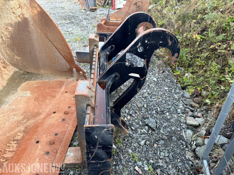 1900 Pallegaffel m/Cat kopling - 附件 适用于 建筑机械:图3 1900 Pallegaffel m/Cat kopling - 附件 适用于 建筑机械:图3