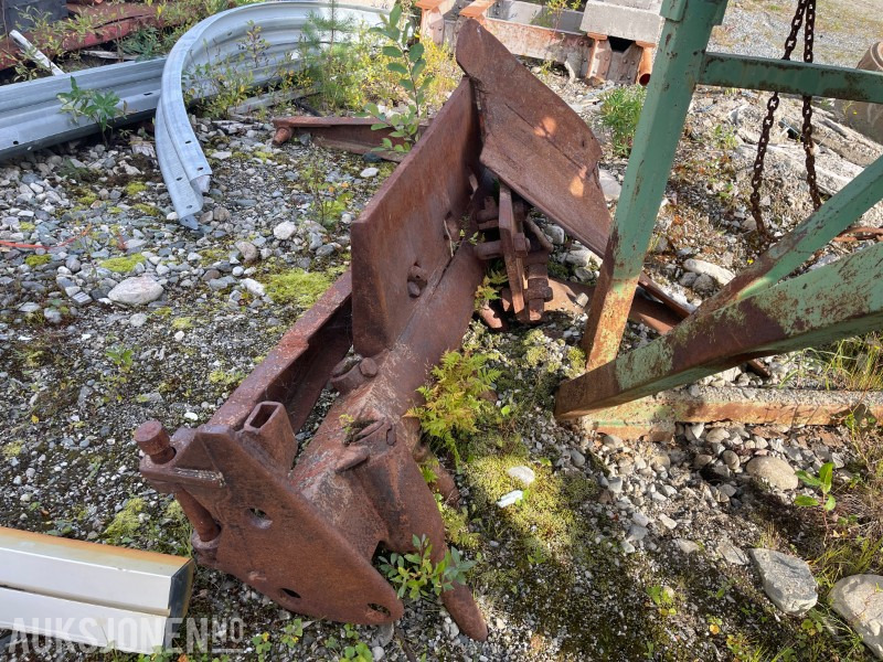 1900 Traktor-/maskinskjær eldre modell - 农业机械:图1 1900 Traktor-/maskinskjær eldre modell - 农业机械:图1