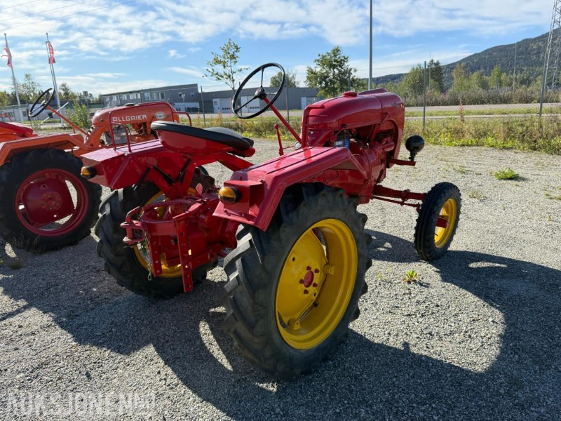 1954 Porsche Allgaier A111 - 拖拉机:图5 1954 Porsche Allgaier A111 - 拖拉机:图5