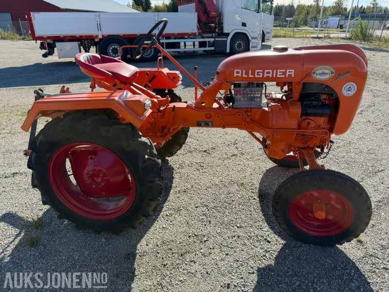 1954 Porsche Allgaier A111 - 拖拉机:图4 1954 Porsche Allgaier A111 - 拖拉机:图4