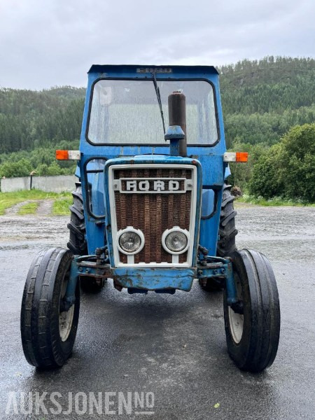 1976 Ford 3600 Super - Med servo - 拖拉机:图2 1976 Ford 3600 Super - Med servo - 拖拉机:图2