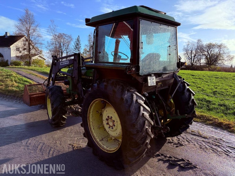 1983 John Deere 2040 SYNCHRON 9527 timer m/ Frontlasterskuffe - 拖拉机:图4 1983 John Deere 2040 SYNCHRON 9527 timer m/ Frontlasterskuffe - 拖拉机:图4