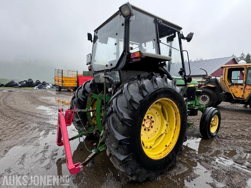1988 John Deere 1950 POWER SYNCHRON med toppstag og triangelfeste - 拖拉机:图4 1988 John Deere 1950 POWER SYNCHRON med toppstag og triangelfeste - 拖拉机:图4