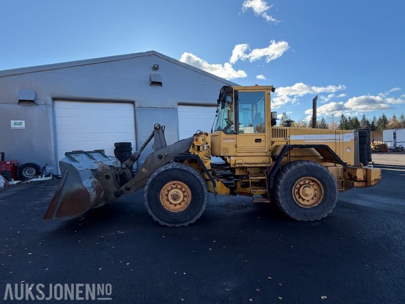 1997 Volvo L90C hjullaster med skuff 250 cm - får ny sertifisering - 轮式装载机:图3 1997 Volvo L90C hjullaster med skuff 250 cm - får ny sertifisering - 轮式装载机:图3