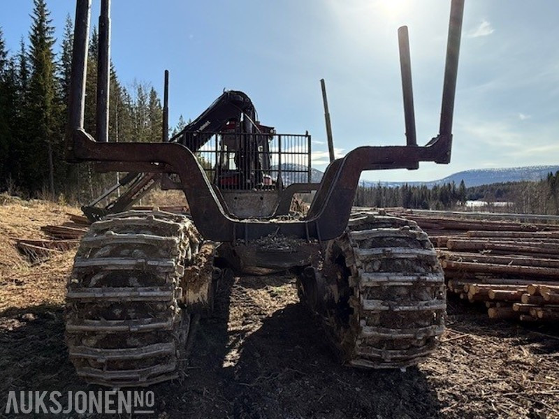 1998 VALMET 840 LASSBÆRER – 8x8 arbeidshest med MaxiForwarder - 农业机械:图5 1998 VALMET 840 LASSBÆRER – 8x8 arbeidshest med MaxiForwarder - 农业机械:图5
