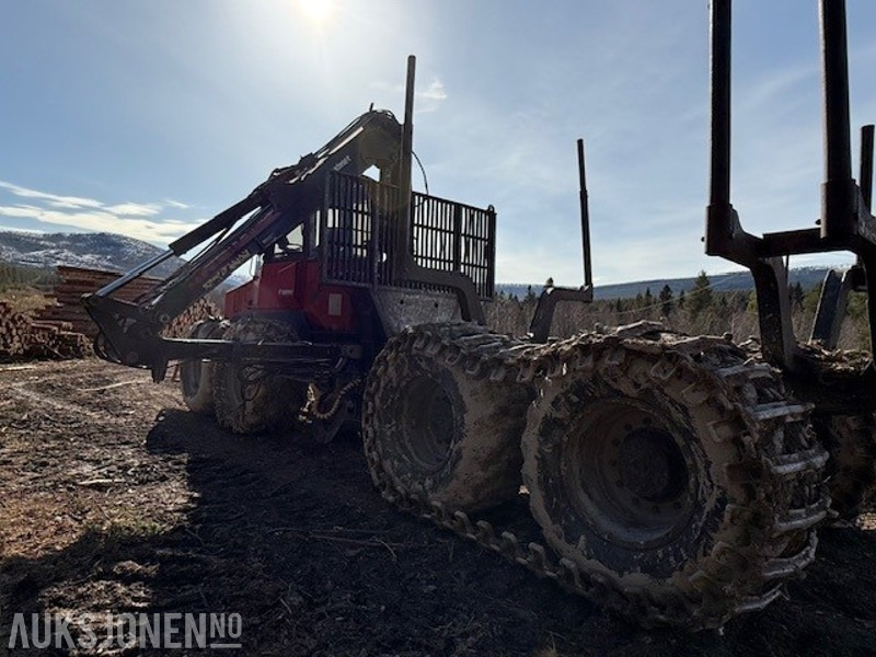 1998 VALMET 840 LASSBÆRER – 8x8 arbeidshest med MaxiForwarder - 农业机械:图3 1998 VALMET 840 LASSBÆRER – 8x8 arbeidshest med MaxiForwarder - 农业机械:图3
