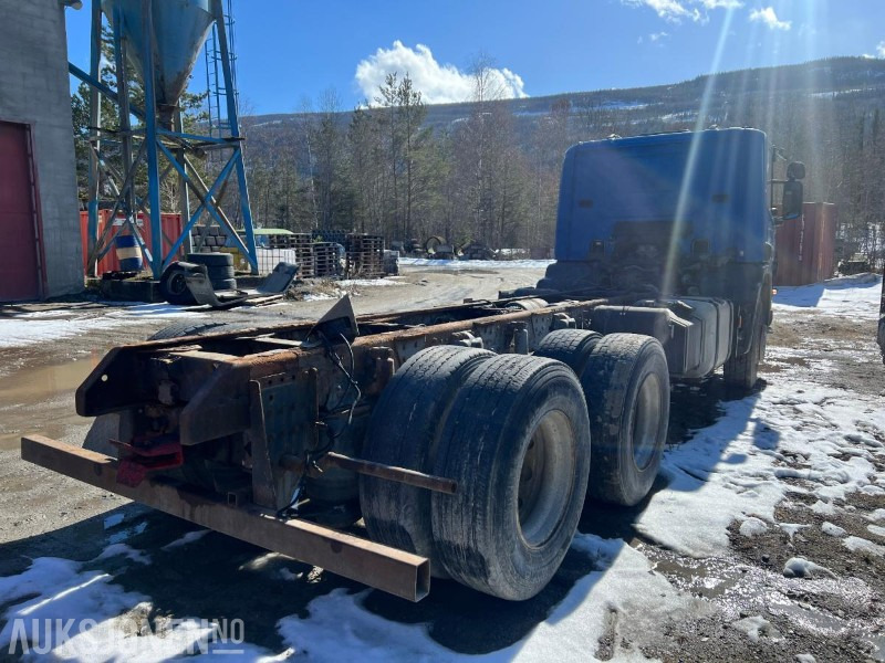 2001 Scania 9114GR6X2NB380 Chassis - 驾驶室底盘卡车:图4 2001 Scania 9114GR6X2NB380 Chassis - 驾驶室底盘卡车:图4