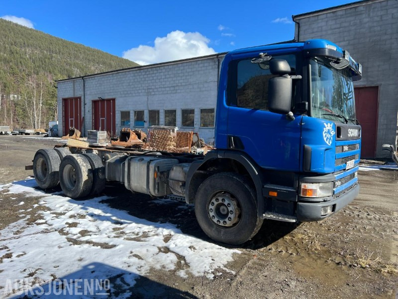 2001 Scania 9114GR6X2NB380 Chassis - 驾驶室底盘卡车:图5 2001 Scania 9114GR6X2NB380 Chassis - 驾驶室底盘卡车:图5