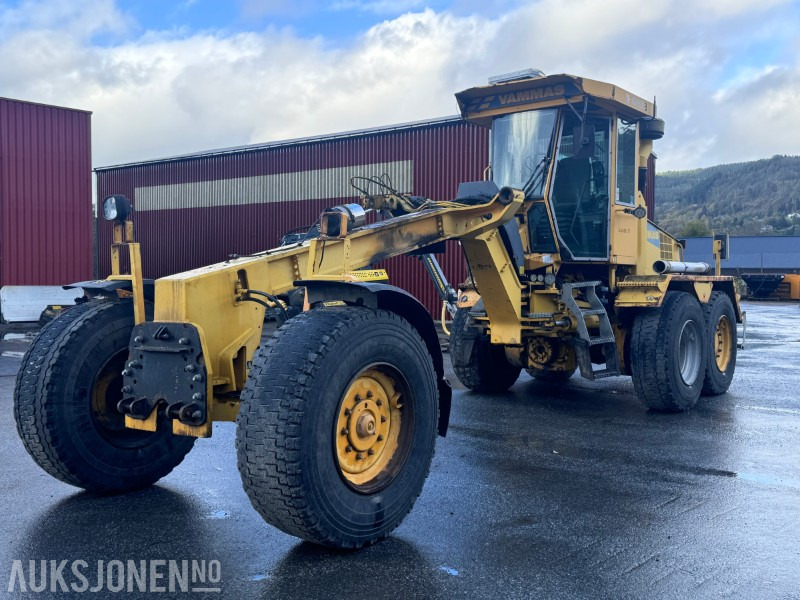 2002 Vammas RG-281 Veihøvel / Road Grader - rep.objekt / Delemaskin - 建筑设备:图1 2002 Vammas RG-281 Veihøvel / Road Grader - rep.objekt / Delemaskin - 建筑设备:图1