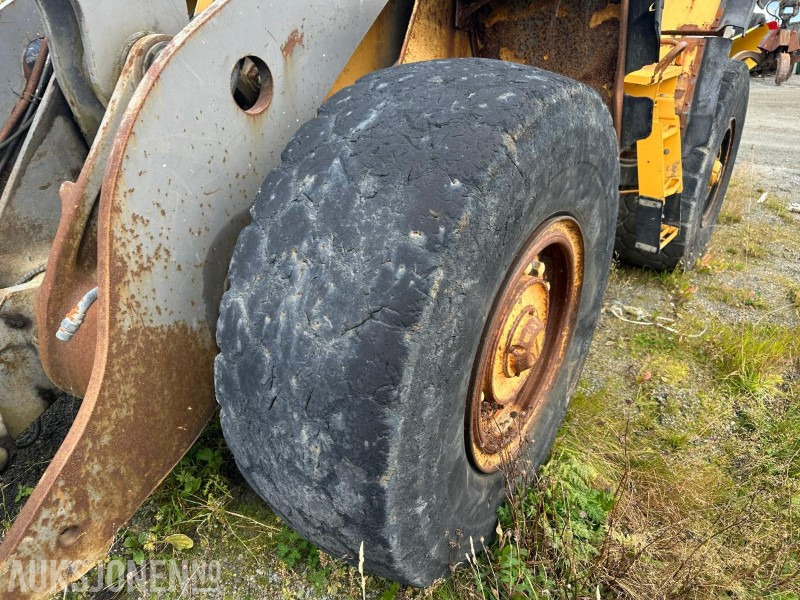 2002 Volvo L90D hjullaster – 17 tonn // Helgummihjul // Sentralsmøring - 轮式装载机:图5 2002 Volvo L90D hjullaster – 17 tonn // Helgummihjul // Sentralsmøring - 轮式装载机:图5
