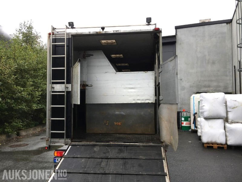 2004 DAF LF 45.220 - Hestebil / Transportbil, 202552km - 市政/ 专用车辆:图3 2004 DAF LF 45.220 - Hestebil / Transportbil, 202552km - 市政/ 专用车辆:图3