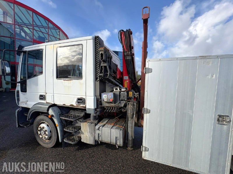 2004 Iveco 120E24 EUROCARGO kranbil - registrert for 5 sitteplasser - 起重车:图5 2004 Iveco 120E24 EUROCARGO kranbil - registrert for 5 sitteplasser - 起重车:图5