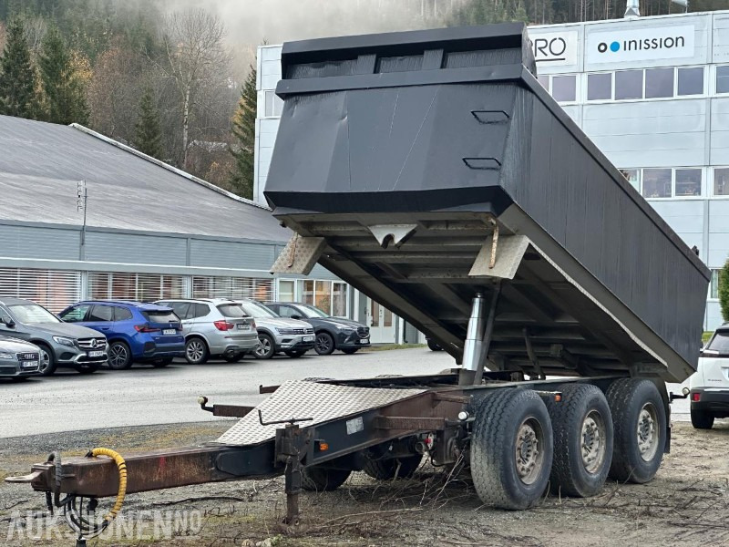 2005 Maur Bilpåbygg tippkjerre / trippelkjerre - 全挂车:图1 2005 Maur Bilpåbygg tippkjerre / trippelkjerre - 全挂车:图1