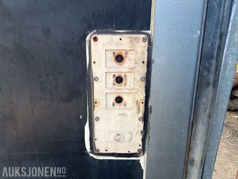 卡车 2006 Fuso Canter 7C14 Servicebil - REP-objekt - Bakløft - 260696 km：图30