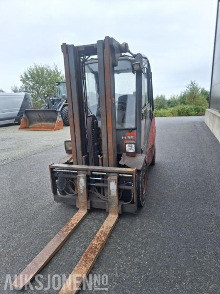 2006 Linde H35D Dieseltruck - 材料装卸设备:图3 2006 Linde H35D Dieseltruck - 材料装卸设备:图3
