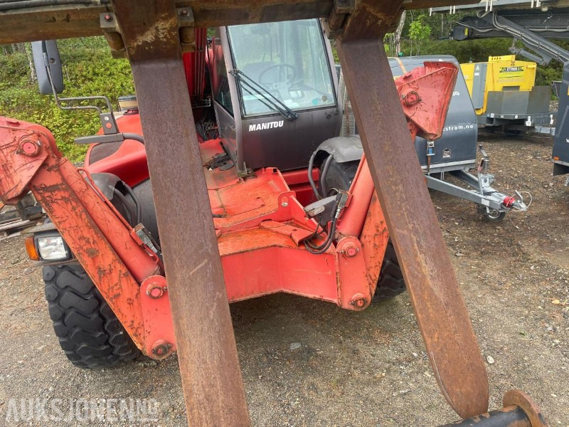 2006 Manitou T1740 - Teleskop truck - 伸缩臂叉装车:图4 2006 Manitou T1740 - Teleskop truck - 伸缩臂叉装车:图4