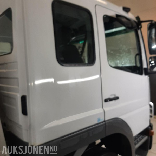 2006 Mercedes-Benz 1223/36AT LIFT BIL NYLIG EU OK OG sertifisert Arbeidshøyde 17m - 市政/ 专用车辆:图4 2006 Mercedes-Benz 1223/36AT LIFT BIL NYLIG EU OK OG sertifisert Arbeidshøyde 17m - 市政/ 专用车辆:图4