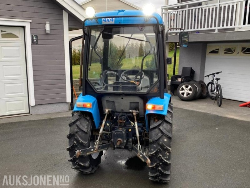 2006 Silverstone 254 4x4 Sperre PTO Bakmontert skjær - 拖拉机:图4 2006 Silverstone 254 4x4 Sperre PTO Bakmontert skjær - 拖拉机:图4