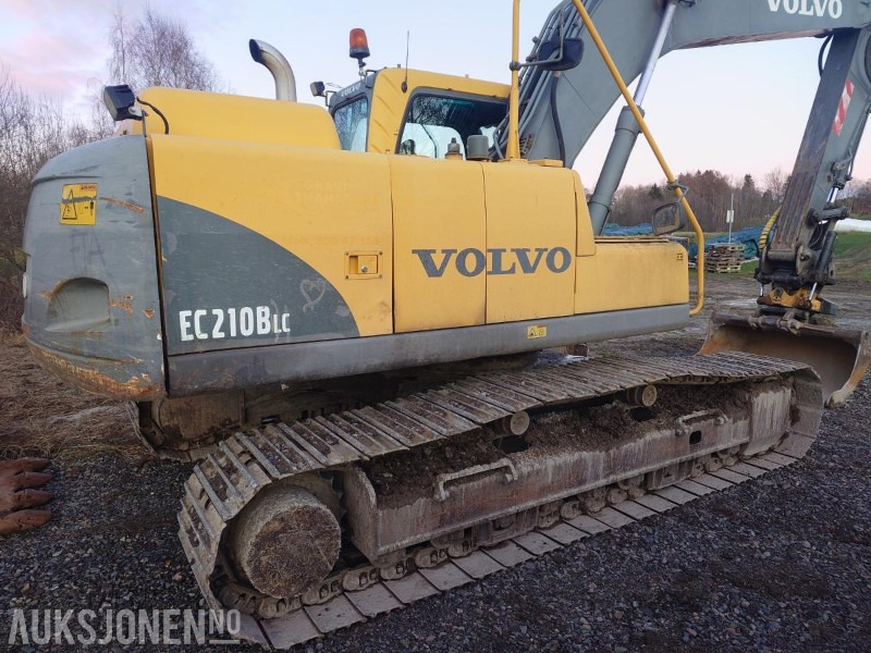 2006 Volvo EC 210B med Engcon EC20 tiltrotor, pusseskuff og graveskuff - 挖掘机:图2 2006 Volvo EC 210B med Engcon EC20 tiltrotor, pusseskuff og graveskuff - 挖掘机:图2