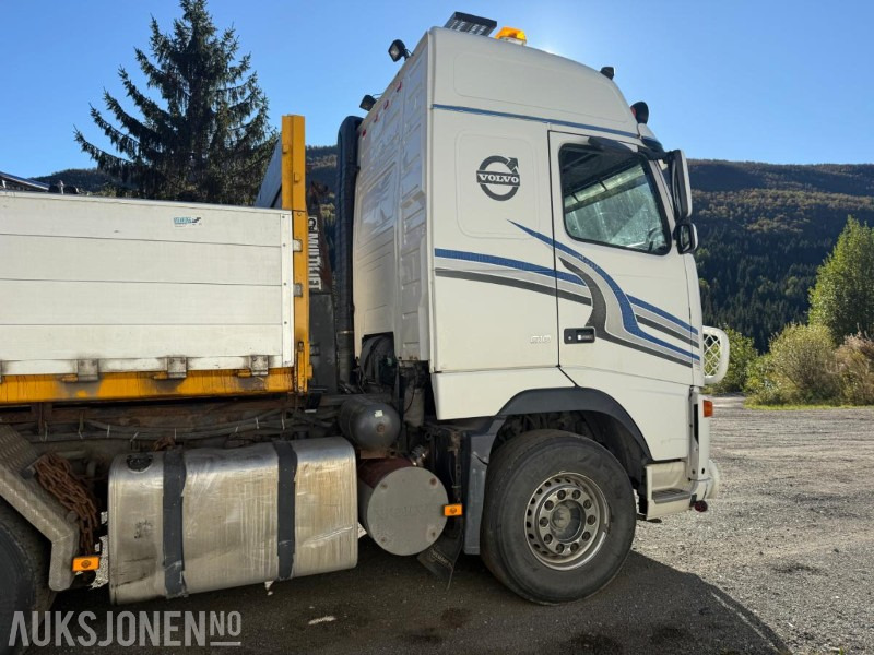 2006 Volvo FH-16 8X4 m/krokløft tridem - 吊钩升降车:图5 2006 Volvo FH-16 8X4 m/krokløft tridem - 吊钩升降车:图5