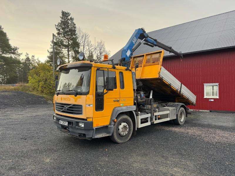 2006 Volvo FL6 H 4X2 Kranbil med tipp - HMF 683K2 Kran - 起重车:图1 2006 Volvo FL6 H 4X2 Kranbil med tipp - HMF 683K2 Kran - 起重车:图1
