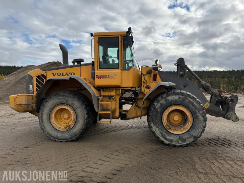 2006 Volvo L120E - Sentralsmøring - 14887 timer - 轮式装载机:图4 2006 Volvo L120E - Sentralsmøring - 14887 timer - 轮式装载机:图4