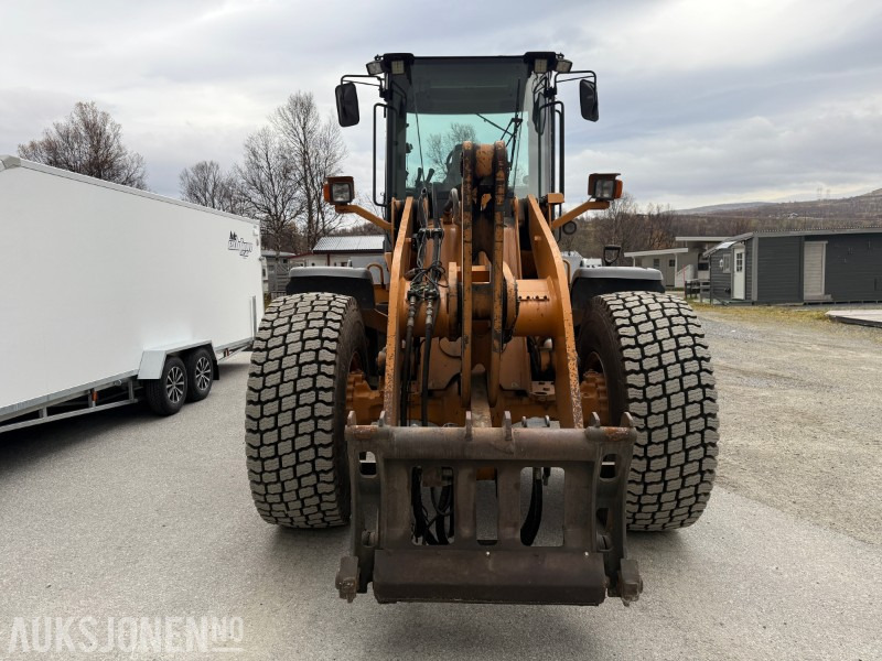 2007 Case 721E - 10 000t - 14900kg - Sentralsmøring - Sertifisert - 轮式装载机:图2 2007 Case 721E - 10 000t - 14900kg - Sentralsmøring - Sertifisert - 轮式装载机:图2