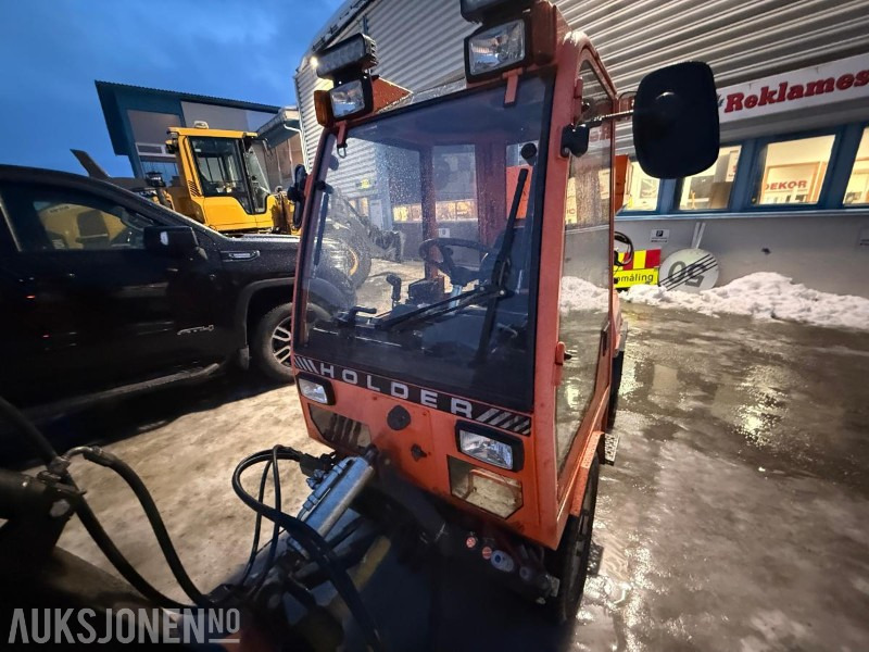 市政/ 专用车辆 2007 Holder C2.42 Minitraktor/Redskapsbærer - V-Plog - Fres - Feiemaskin - Strøer - 3764T:图14 市政/ 专用车辆 2007 Holder C2.42 Minitraktor/Redskapsbærer - V-Plog - Fres - Feiemaskin - Strøer - 3764T:图14