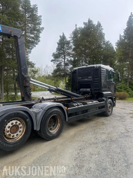 2007 MAN TGA 26.440 6X2-2 BL - 吊钩升降车:图4 2007 MAN TGA 26.440 6X2-2 BL - 吊钩升降车:图4