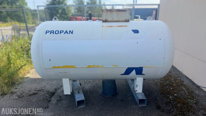 2007 Propantank 2.7 m³ Stasjonær - 建筑设备:图5 2007 Propantank 2.7 m³ Stasjonær - 建筑设备:图5
