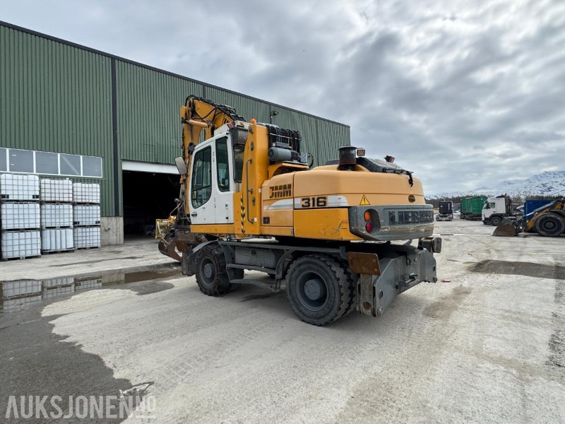 2009 Liebherr A316 Litronic hjulgraver - Hevbar hytte - Klype - 13065T - 挖掘机:图3 2009 Liebherr A316 Litronic hjulgraver - Hevbar hytte - Klype - 13065T - 挖掘机:图3
