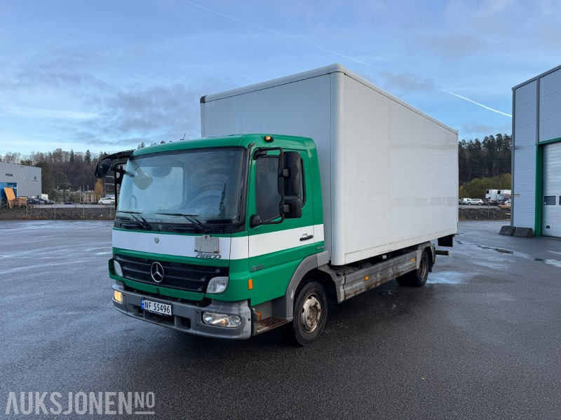 2009 Mercedes-Benz ATEGO - 厢式卡车:图1 2009 Mercedes-Benz ATEGO - 厢式卡车:图1
