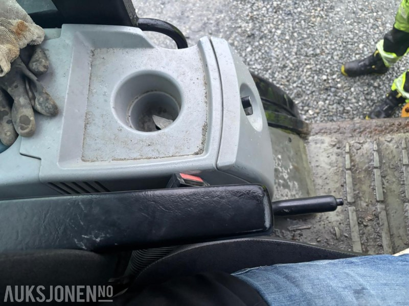 轮式装载机 2010 CAT 906H HJULLASTER. 1596TIMER. SKUFFE. TELLEFSDAL VPL PLOG. HOLMS FEIEKOST. CAT PALLEGAFFLER：图19